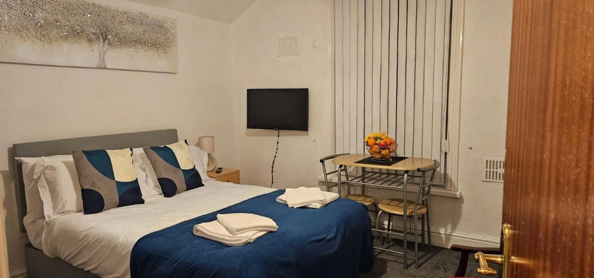 Lawnswood Apartments Blackpool