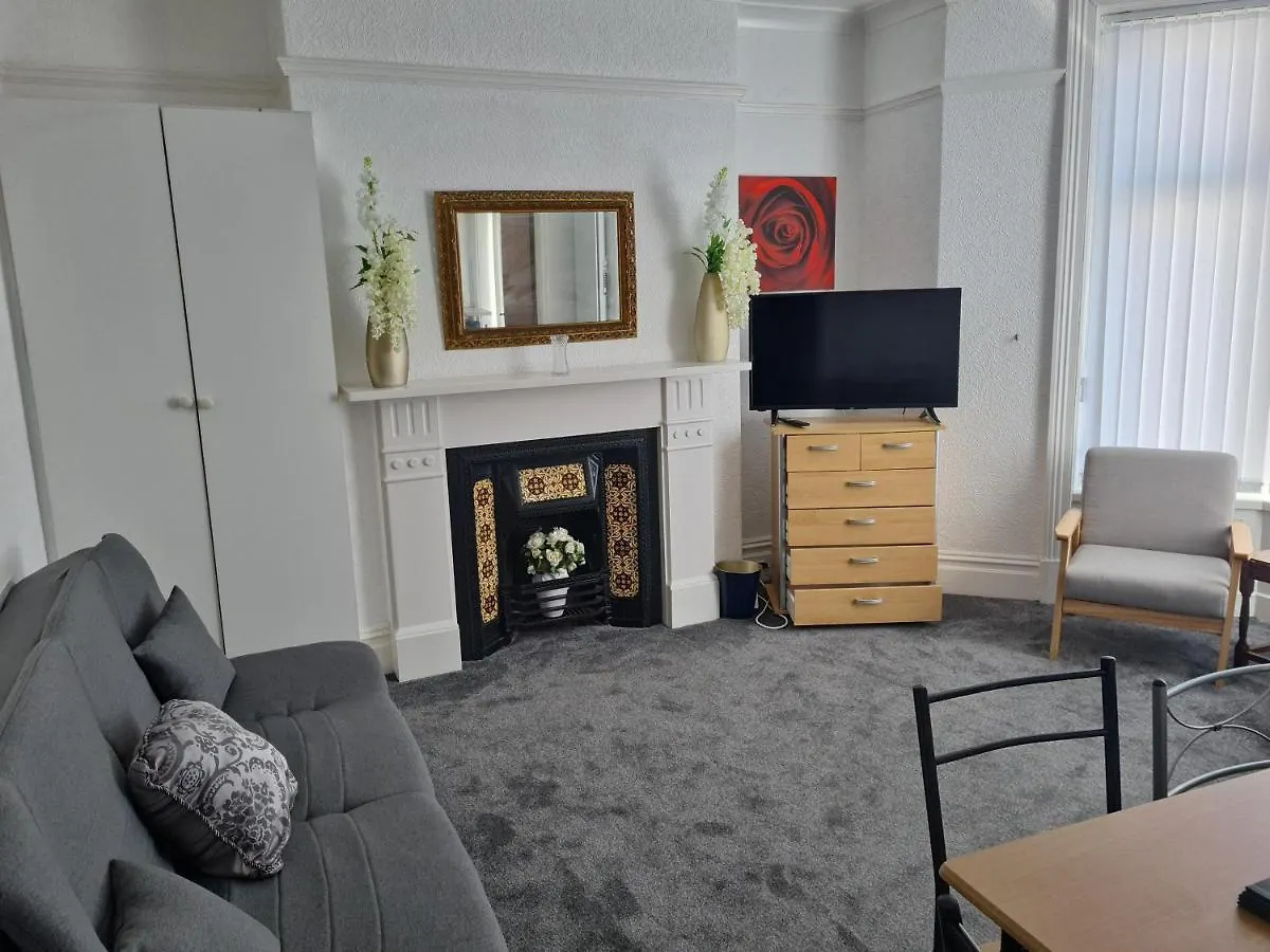 Lawnswood Apartments Blackpool