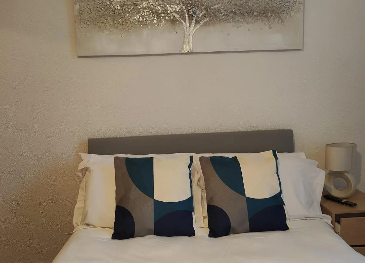 Lawnswood Apartments 黑潭